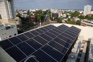 Dự kiến, việc lắp đặt hệ thống điện năng lượng mặt trời áp mái sẽ tăng trưởng mạnh mẽ trong thời gian tới