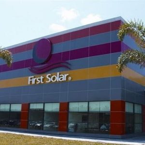 Nhà máy sản xuất pin mặt trời ở Việt Nam First Solar