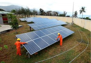 Tại các khu công nghiệp vùng hẻo lánh, bạn có thể lựa chọn pin lithium nếu nhu cầu sử dụng điện cao trong ắc quy dùng cho hệ thống năng lượng mặt trời