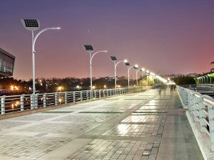Đèn led năng lượng mặt trời an toàn với con người, thân thiện với môi trường