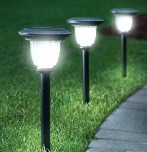 Đèn năng lượng mặt trời