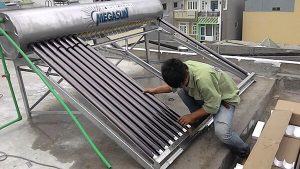 Cách làm và cách lắp đặt bình nước nóng năng lượng mặt trời